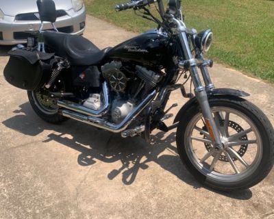 2008 Harley dyna super glide 40,000 miles 4,800 OBO