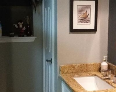 Room for rent south end of Lake Conroe