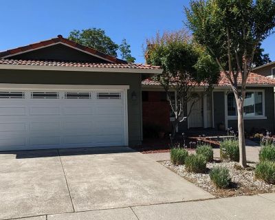 3 Bedroom 2BA 1536 ft Apartment For Rent in Pleasanton, CA