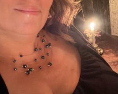 Gina, 50 years, Female. Looking in: Sayreville, Middlesex County, NJ