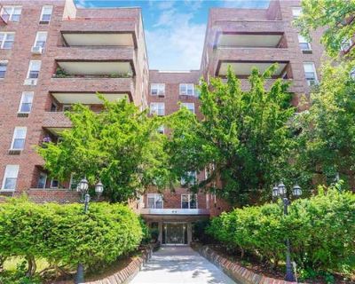 1 Bedroom 1BA 800 ft Condominium For Sale in BROOKLYN, NY