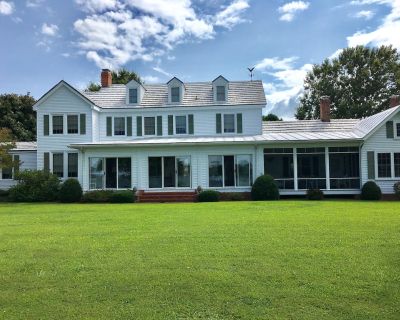 2 beds 1 bath cottage vacation rental in Moon, VA