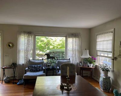 Available on: now. Furnished. Pet friendly. Parking available * Internet included * LGBTQ+ friendly * Cat friendly * Students welcome * 40+ years welcome. Ideal home nestled between 1st beach and downtown Newport. 3 bedroom, 1.5 baths, garage, cellar, sunroom, and nice backyard.. Rent $1,400 per month Bills Included Security deposit $700 Property type Townhouse Room furnishing Furnished Preferr...