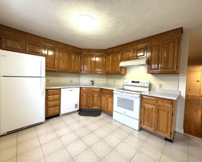 224 Park St Apt C8. Spacious two-bedroom townhouse located in Mosley Park Condominiums. Recently painted and featuring new carpeting. The main level includes a half bath and a formal living/dining area with a fireplace.Upstairs offers two bedrooms and a full bath, while the third floor includes a versatile loft with vaulted ceilings, ideal for a bedroom, family room, office, or den. The finishe...