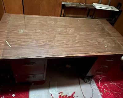 Desk and glass tops