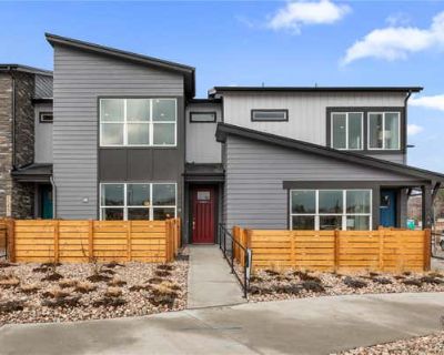 3 Bedroom 3BA 1379 ft Townhouse For Sale in ARVADA, CO