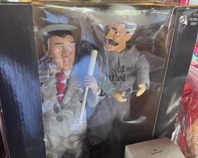 Whittier, CA. Hello and welcome to this awesome home in Whittier. This is a really packed house with so many really cool items. This home is a Green Bay Packers fan house, it has Roseville pottery, recliners, end tables, desert artwork, stamps, stereo with speakers, frames, jewelry cabinets, lots of shoes, purses, crystal animals, crystal glass, couches, pillows, table lamps, floor lamps, globe...