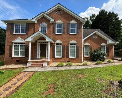 5 Bedroom 3BA 2998 ft Apartment For Rent in Lawrenceville, GA