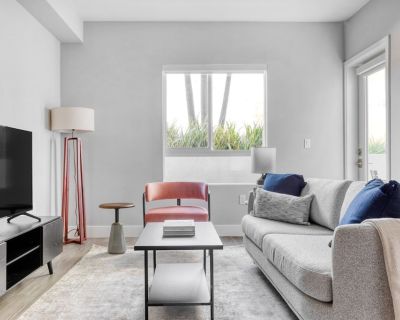 1 bed 1 bath apartment vacation rental in Los Angeles, CA