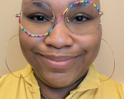 Samantha - Needs an Apartment on iROOMit or a Room