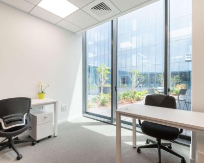 Fully serviced private office space for you and your team in S Main Street