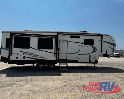 2022 Forest River Wildcat 333RLBS For Sale by Dealer in Cleburne, Texas