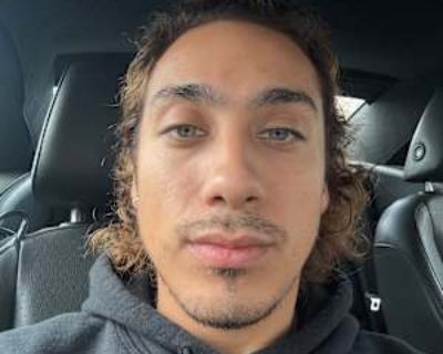 Victor Bardales, 24 years, M. Looking in: Tatamy, Easton, Northampton County, PA