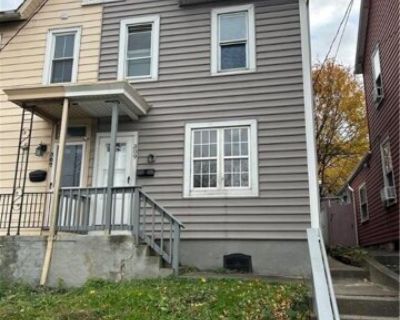 309 W Union Blvd. Welcome to this updated 2-bedroom, 1.5-bath home located in the heart of Bethlehem. This property features a detached one-car garage and a fully fenced backyard. Step inside to a bright and spacious living room that flows seamlessly into the dining area and kitchen. Just off the kitchen, you'll find a convenient foyer providing direct access to the backyard and garage, as well...