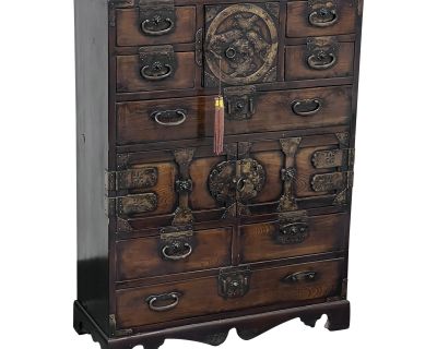 Antique Japanese Tansu Chest of Drawers