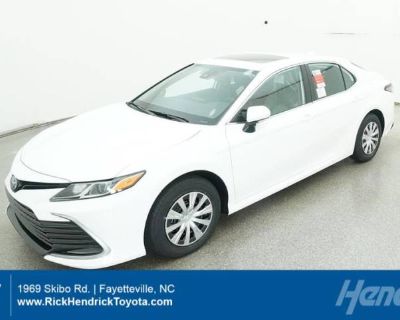 Used 2024 Toyota Camry Hybrid LE