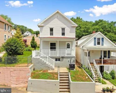 3 Bedroom 1BA 1200 ft Single Family Home For Sale in BRUNSWICK, MD
