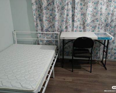 Ring (Has a House) on iROOMit. Room in the 1 Bedroom 1BA House For Rent...