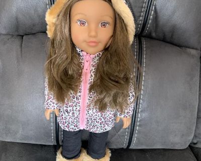 2 Newberry 18" dolls with over 20 outfits, shoes & accessories.