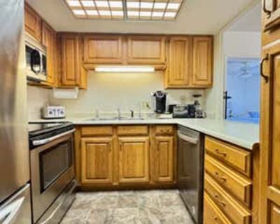 2 Bedroom 2BA 1039 ft Condominium For Sale in SUN CITY, AZ