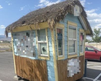 Turn Key - 2017 10' x 10'  Hawaiian Style Snow Cone Shack