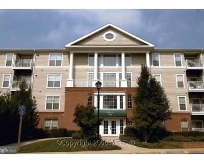 2 Bedroom 2BA 1352 ft² Residential For Sale in FALLS CHURCH, VA