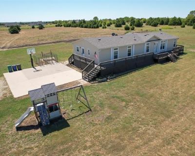 4 Bedroom 3BA Home For Rent in Celina, Texas
