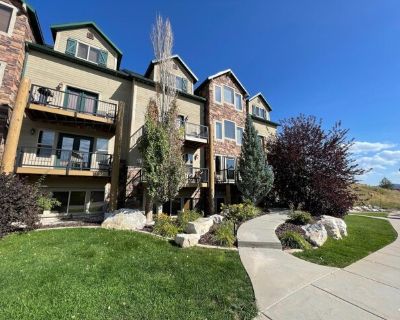 N Moose Hollow Dr Unit,eden, Condo For Sale