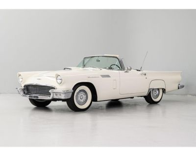 1957 Ford Thunderbird