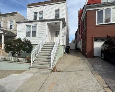 2 Bedroom 2BA Apartment For Rent in North Bergen, NJ