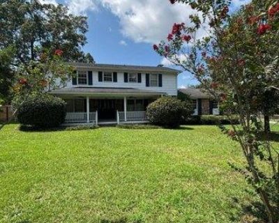 4 Bedroom 2.5BA House For Rent in Camden, SC