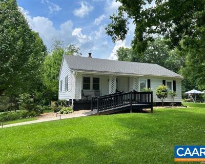 3 Bedroom 1BA 1120 ft Apartment For Rent in Stanardsville, VA