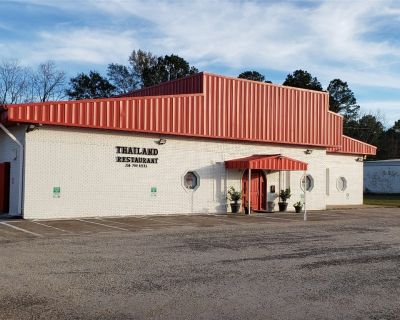 4120 ft Commercial Property For Sale in Daleville, AL