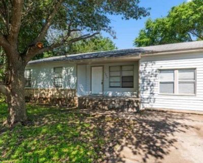 3 Bedroom 1.5BA 1536 ft Apartment For Rent in Copperas Cove, TX