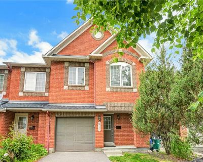 3 Bedroom 2BA Townhouse For Sale in Ottawa, Ontario