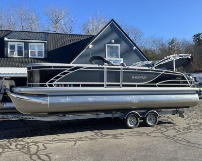 2020 Godfrey Pontoons AquaPatio 255 SFL