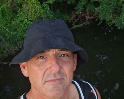 Michael - Needs a Place on iROOMit or a Room