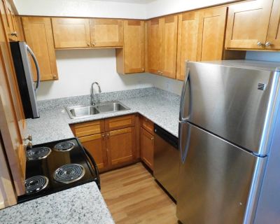 2 Bedroom Townhome Ready 8/10! Check it out! Will Rent FAST!