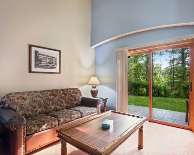 1 Bedroom 1 bath No pets 3.3 20 reviews What our guests are saying... This is a top...