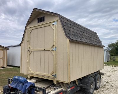 8x12 New Barn Style Building