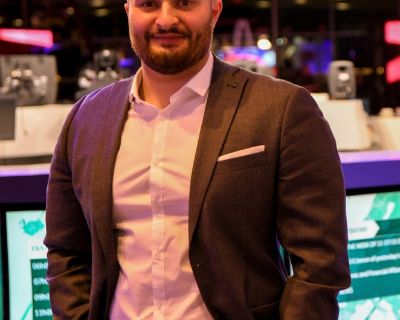 $700 /month. Age: 33 * Any pets?: No * Occupation: Professional * Gender: Male. Non-smoking room preferred. Pets are fine. Males preferred. Age preference: 40 - 70. Looking in: Allamuchy , Alloway , Atlantic City , Audubon , Avalon , Bargaintown , Barnsboro , Barrington , Beesleys Point , Belvidere , Berlin , Birmingham , Bivalve , Blackwood , Blairstown , Bordentown , Bridgeport , Bridgeton , ...