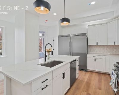 1 Bedroom 1BA 123 ft Furnished Apartment For Rent in Washington, DC