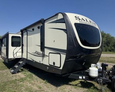 2021 Salem Hemisphere 271RL with 2 slides! Now $34,900 or $333/month!
