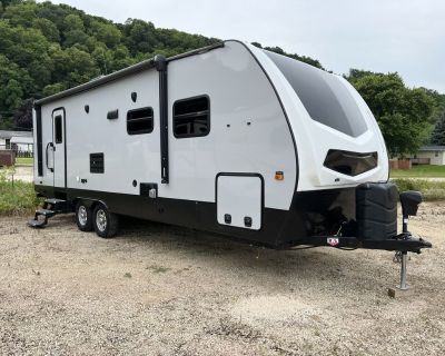 2018 Winnebago Minnie Plus 26RBSS