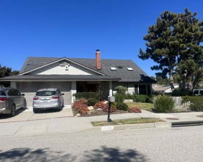 4 Bedroom 2.5BA 2229 ft Apartment For Rent in Ventura, CA