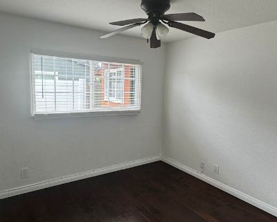 Available on: now. Unfurnished. Pet friendly. Parking available * Internet included * Dog friendly * Children friendly * Students welcome * 40+ years welcome Robert will require background checks for this room Learn more. We re offering a private, unfurnished bedroom in our peaceful and newly renovated 3-bed / 2-bath home in Lakewood, near Del Amo & Pioneer. Rent is $1,200/month, with all utili...