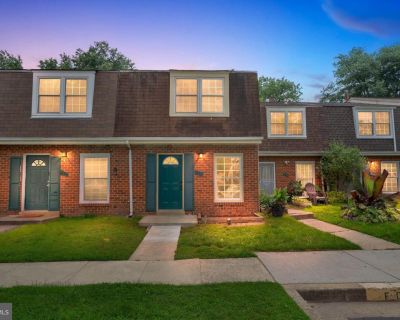 3 Bedroom 1BA 1068 ft Condo For Sale in Severn, MD