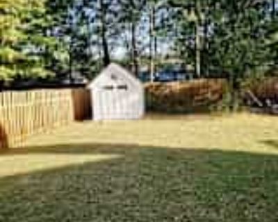 4 Bedroom 2BA 2568 ft² House For Rent in Marietta, GA 1380 Glenover Way