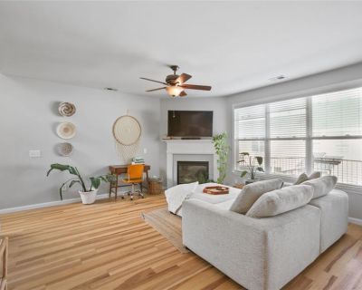 3 Bedroom 2BA 1700 ft Townhouse For Sale in Marietta, GA