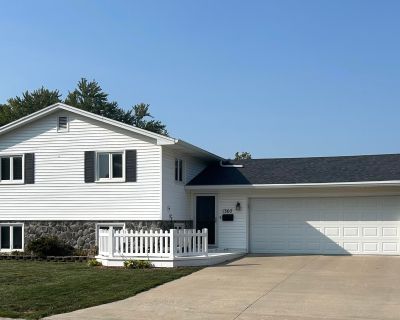 3 Bedroom 2BA 838 ft Single Family House For Sale in Ottumwa, IA